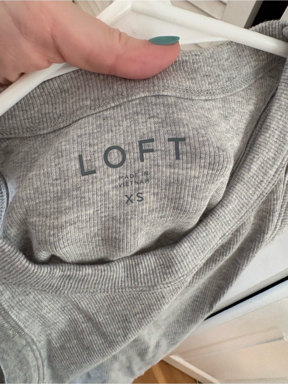 LOFT Perfect Tank Medium Grey Heather Size Extra Small NWT - Picture 5 of 5